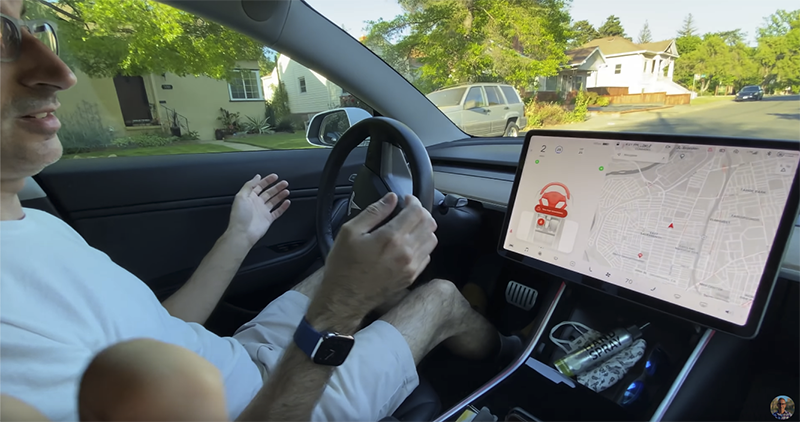 Elon Musk 打臉「真 · 無人駕駛」死亡車禍與自動駕駛傳言 Elon Musk 打臉「真 · 無人駕駛」死亡車禍與自動駕駛傳言