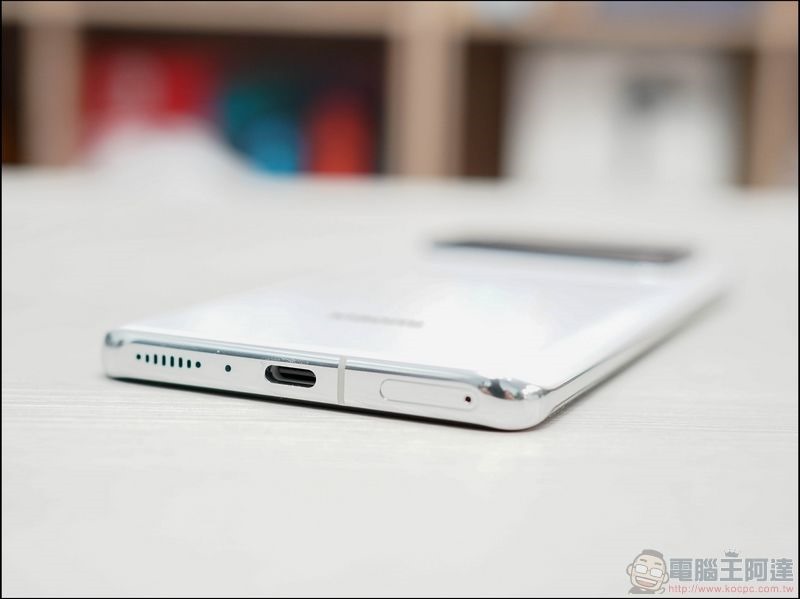 小米 11 Ultra 開箱 - 09 小米 11 Ultra 開箱 - 09