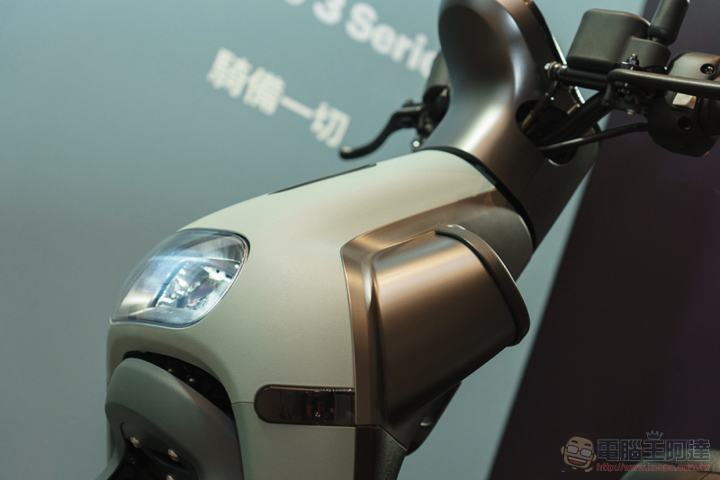 價位不變性能升級 Gogoro 2 / 3 系列新年式降臨:皮帶傳動、內建胎壓偵測「輕量化輪框」 - 電腦王阿達 價位不變性能升級 Gogoro 2 / 3 系列新年式降臨:皮帶傳動、內建胎壓偵測「輕量化輪框」 - 電腦王阿達