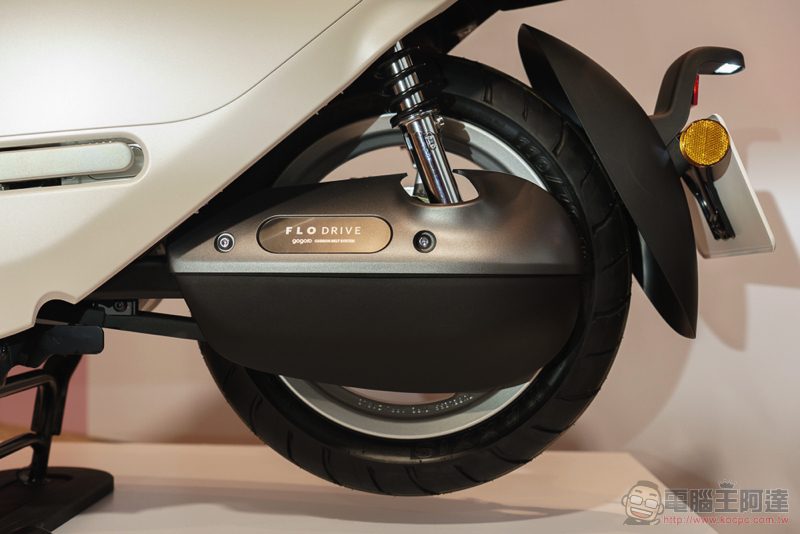 價位不變性能升級 Gogoro 2 / 3 系列新年式降臨:皮帶傳動、內建胎壓偵測「輕量化輪框」 - 電腦王阿達 價位不變性能升級 Gogoro 2 / 3 系列新年式降臨:皮帶傳動、內建胎壓偵測「輕量化輪框」 - 電腦王阿達