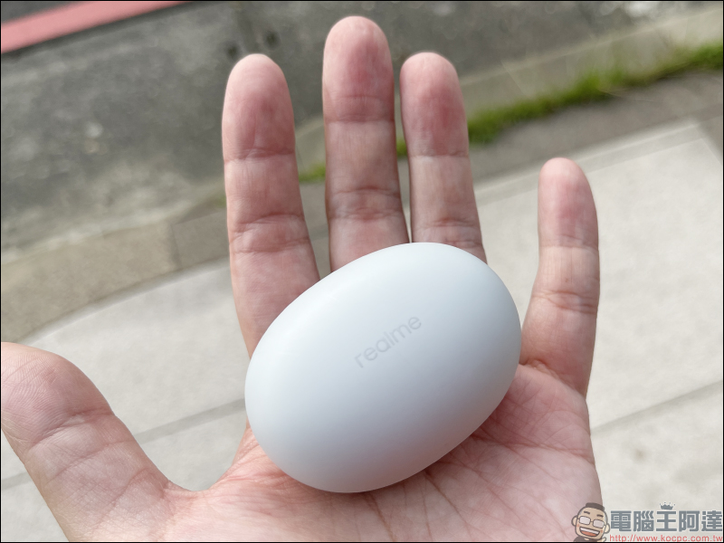 realme Buds Air 2 Neo 開箱、動手玩|敢越級再延續,同價位首款主動降噪真無線藍牙耳機!通透模式通勤更安全(同場加映:realme Buds Air 2 外觀比較) - 電腦王阿達 realme Buds Air 2 Neo 開箱、動手玩|敢越級再延續,同價位首款主動降噪真無線藍牙耳機!通透模式通勤更安全(同場加映:realme Buds Air 2 外觀比較) - 電腦王阿達