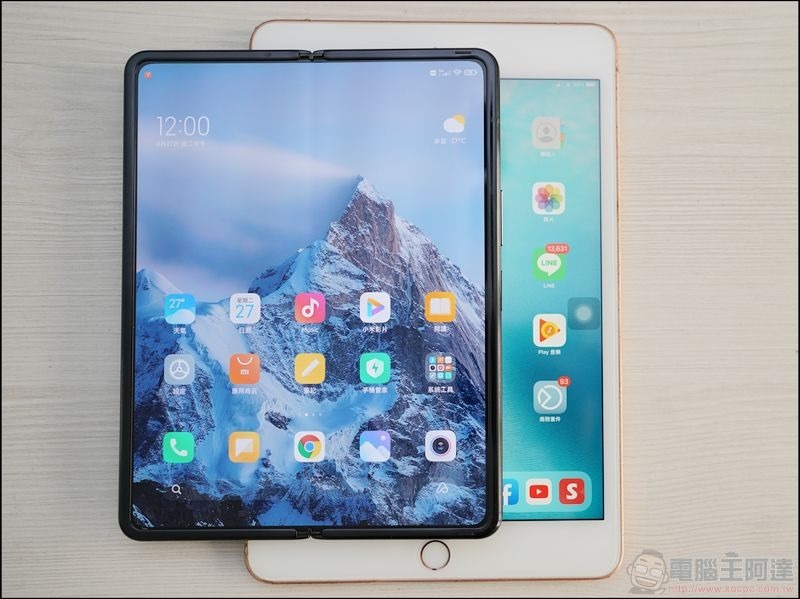 小米 MIX FOLD vs iPad mini - 03 小米 MIX FOLD vs iPad mini - 03