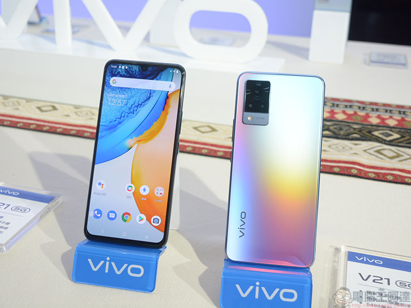 全新夜拍、自拍旗艦 vivo V21 5G 登場,4400 萬 OIS 前鏡頭拍出完美女神光 - 電腦王阿達 全新夜拍、自拍旗艦 vivo V21 5G 登場,4400 萬 OIS 前鏡頭拍出完美女神光 - 電腦王阿達