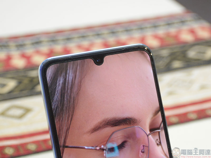 全新夜拍、自拍旗艦 vivo V21 5G 登場,4400 萬 OIS 前鏡頭拍出完美女神光 - 電腦王阿達 全新夜拍、自拍旗艦 vivo V21 5G 登場,4400 萬 OIS 前鏡頭拍出完美女神光 - 電腦王阿達