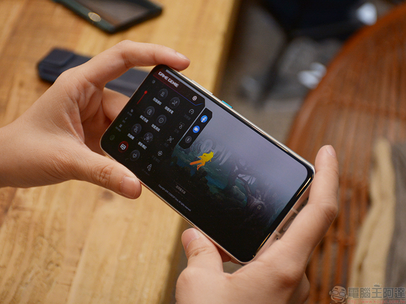 ZenFone 8 快速動手玩,麻雀雖小,效能、電力絕不打折 - 電腦王阿達 ZenFone 8 快速動手玩,麻雀雖小,效能、電力絕不打折 - 電腦王阿達