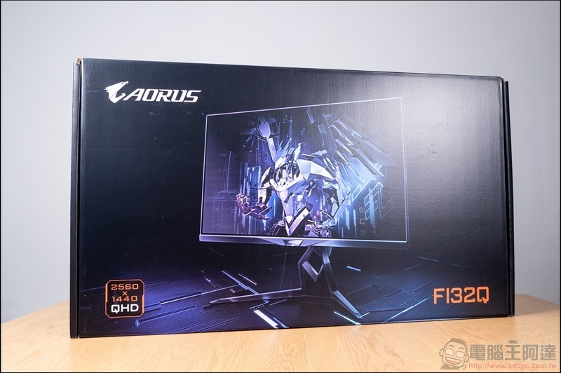 AORUS FI32Q Gaming Monitor 開箱 - 03 AORUS FI32Q Gaming Monitor 開箱 - 03