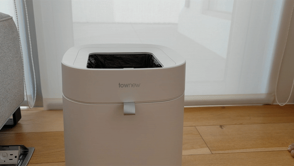 拓牛 T Air X 全自動垃圾桶 開箱：真一鍵打包、免沾手自動換袋 - 電腦王阿達