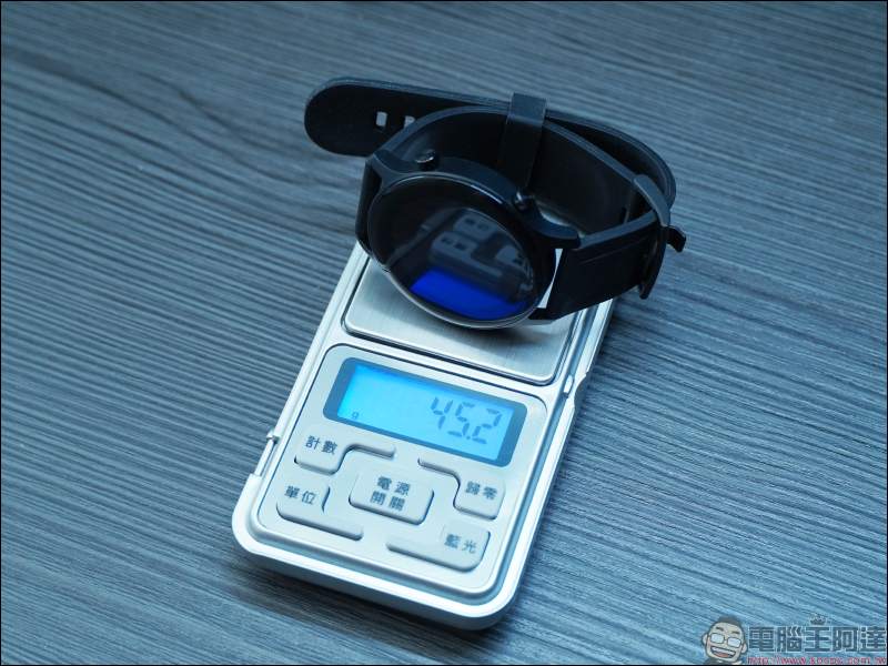 Haylou RS3 智慧手錶開箱動手玩｜1.2吋AMOLED螢幕、GPS、血氧飽和度、5ATM防水，兩千有找極高性價比 - 電腦王阿達