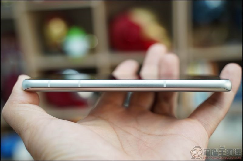 ASUS Zenfone 8 開箱 - 13 ASUS Zenfone 8 開箱 - 13