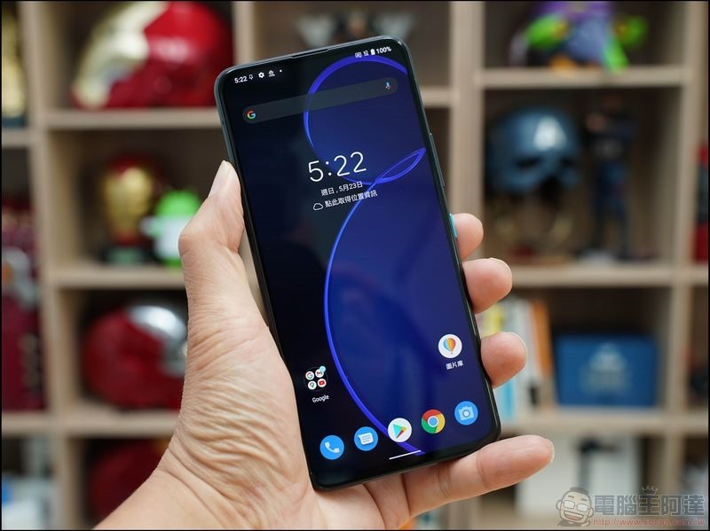 ASUS Zenfone 8 FLIP 開箱 - 06 ASUS Zenfone 8 FLIP 開箱 - 06