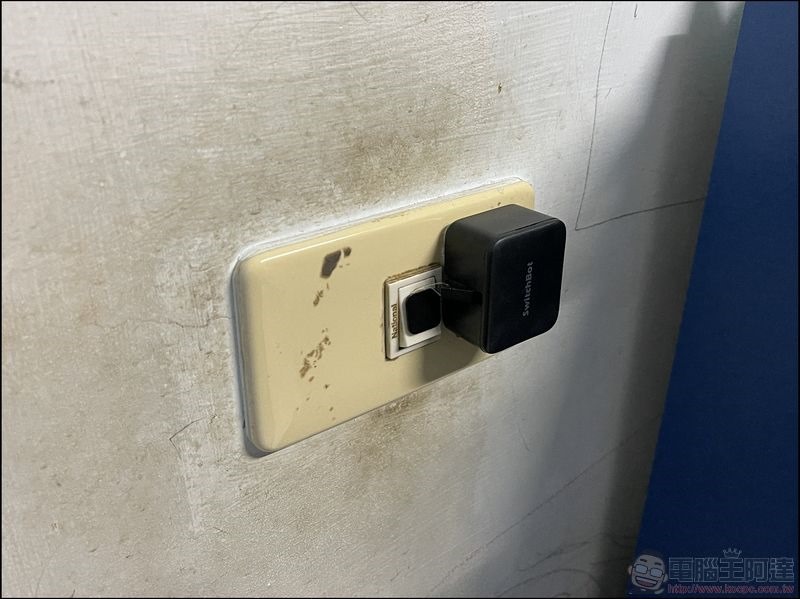 Yeelight LED 智慧彩光吸頂燈 開箱 - 02 Yeelight LED 智慧彩光吸頂燈 開箱 - 02