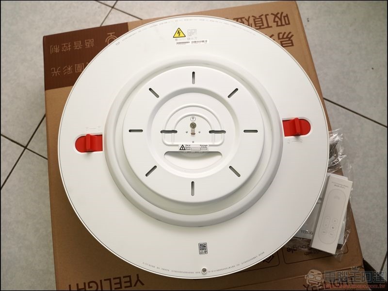 Yeelight LED 智慧彩光吸頂燈 開箱 - 07 Yeelight LED 智慧彩光吸頂燈 開箱 - 07
