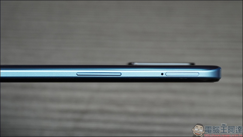 realme 8 5G 開箱動手玩|登入 5G・越級體驗!全台首搭載天璣 700 5G 處理器,全新夜景濾鏡、5000mAh 大電量 - 電腦王阿達 realme 8 5G 開箱動手玩|登入 5G・越級體驗!全台首搭載天璣 700 5G 處理器,全新夜景濾鏡、5000mAh 大電量 - 電腦王阿達
