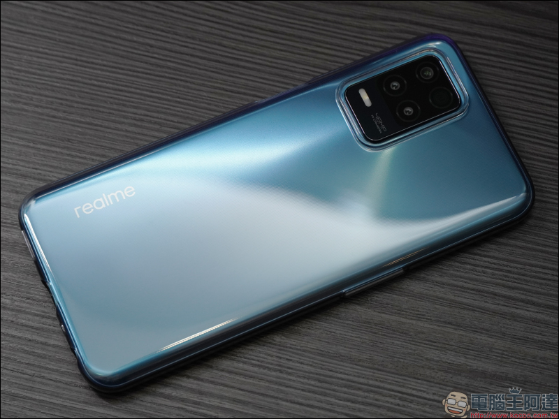 realme 8 5G 開箱動手玩|登入 5G・越級體驗!全台首搭載天璣 700 5G 處理器,全新夜景濾鏡、5000mAh 大電量 - 電腦王阿達 realme 8 5G 開箱動手玩|登入 5G・越級體驗!全台首搭載天璣 700 5G 處理器,全新夜景濾鏡、5000mAh 大電量 - 電腦王阿達