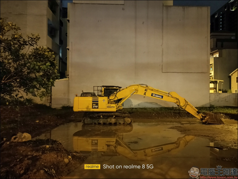realme 8 5G 開箱動手玩|登入 5G・越級體驗!全台首搭載天璣 700 5G 處理器,全新夜景濾鏡、5000mAh 大電量 - 電腦王阿達 realme 8 5G 開箱動手玩|登入 5G・越級體驗!全台首搭載天璣 700 5G 處理器,全新夜景濾鏡、5000mAh 大電量 - 電腦王阿達