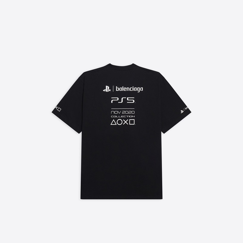 時裝品牌BALENCIAGA X PlayStation5 聯名服飾 單件22,000 元起 - 電腦王阿達 時裝品牌BALENCIAGA X PlayStation5 聯名服飾 單件22,000 元起 - 電腦王阿達