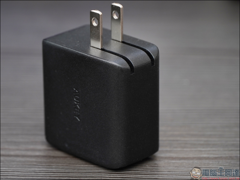 AUKEY Omnia 氮化鎵GaN系列充電器開箱動手玩|打造高品質數位生活, iPhone、iPad 、MacBook 系列快充必備! - 電腦王阿達 AUKEY Omnia 氮化鎵GaN系列充電器開箱動手玩|打造高品質數位生活, iPhone、iPad 、MacBook 系列快充必備! - 電腦王阿達