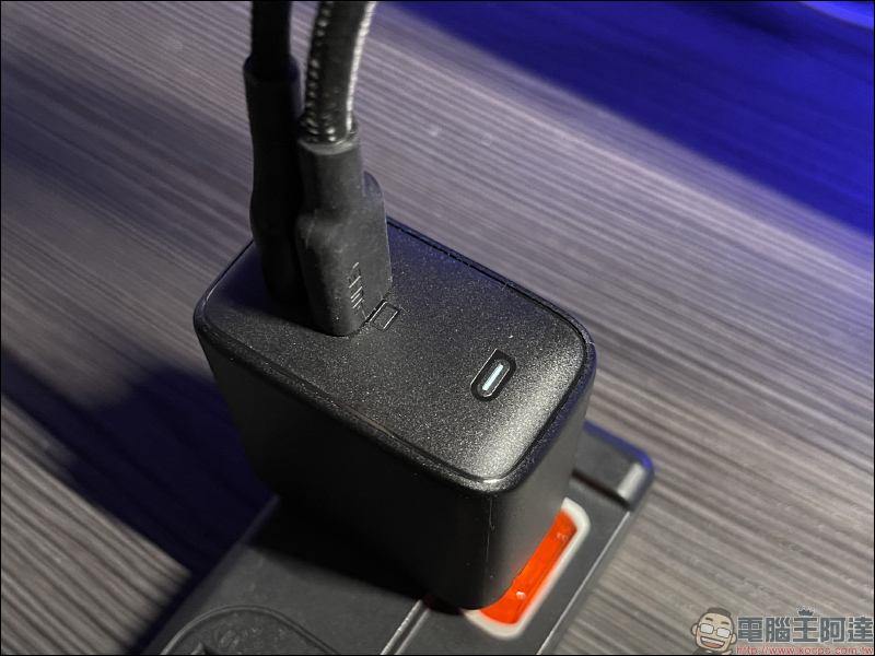 AUKEY Omnia 氮化鎵GaN系列充電器開箱動手玩|打造高品質數位生活, iPhone、iPad 、MacBook 系列快充必備! - 電腦王阿達 AUKEY Omnia 氮化鎵GaN系列充電器開箱動手玩|打造高品質數位生活, iPhone、iPad 、MacBook 系列快充必備! - 電腦王阿達