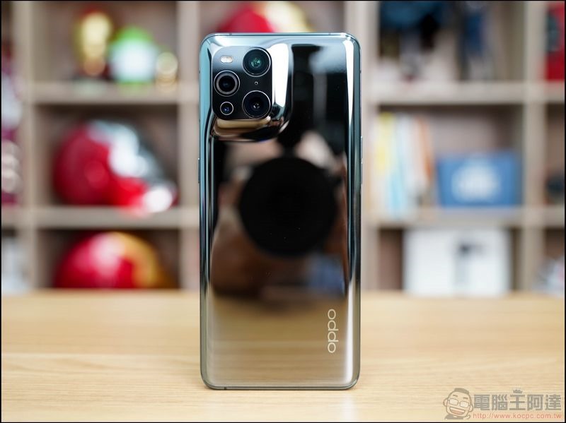 OPPO Find X3 Pro 開箱 - 12 OPPO Find X3 Pro 開箱 - 12