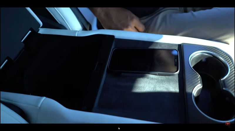 新款 Tesla Model S Plaid 國外車主深入體驗心得分享(內有影片),Yoke 方向盤很讚,但需時間熟悉 - 電腦王阿達 新款 Tesla Model S Plaid 國外車主深入體驗心得分享(內有影片),Yoke 方向盤很讚,但需時間熟悉 - 電腦王阿達