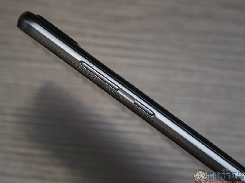 realme narzo 30A 開箱動手玩|6000mAh 超大電量平民遊戲機,四千有找 - 電腦王阿達 realme narzo 30A 開箱動手玩|6000mAh 超大電量平民遊戲機,四千有找 - 電腦王阿達