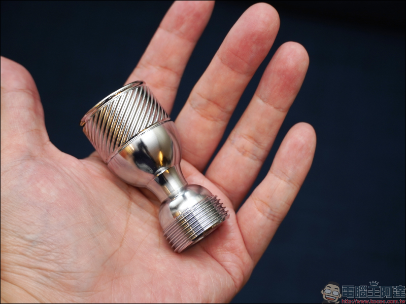 SAWAWA 淨衣專家「洗衣機專用微米氣泡產生器」動手玩| 100 億個微米氣泡、安裝容易,髒衣還原神器! - 電腦王阿達 SAWAWA 淨衣專家「洗衣機專用微米氣泡產生器」動手玩| 100 億個微米氣泡、安裝容易,髒衣還原神器! - 電腦王阿達