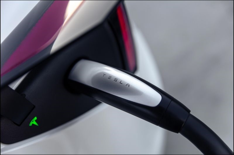 WSJ:iPhone 將支援車禍偵測自動報警功能 - 電腦王阿達 WSJ:iPhone 將支援車禍偵測自動報警功能 - 電腦王阿達