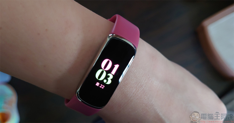 新玩具 Fitbit Luxe 簡單動手玩,輕盈舒適又能滿足日常需要 - 電腦王阿達 新玩具 Fitbit Luxe 簡單動手玩,輕盈舒適又能滿足日常需要 - 電腦王阿達
