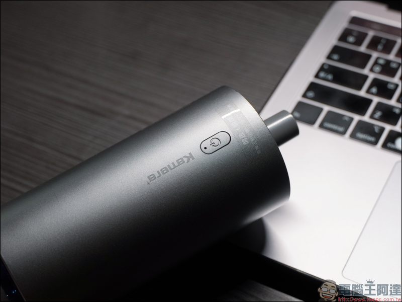 Kamera 充電式無線吸塵器 KA-V11 開箱|吹吸兩用、強大吸力!車用居家吸塵、真空抽氣都好用,隨手清潔好幫手 - 電腦王阿達 Kamera 充電式無線吸塵器 KA-V11 開箱|吹吸兩用、強大吸力!車用居家吸塵、真空抽氣都好用,隨手清潔好幫手 - 電腦王阿達