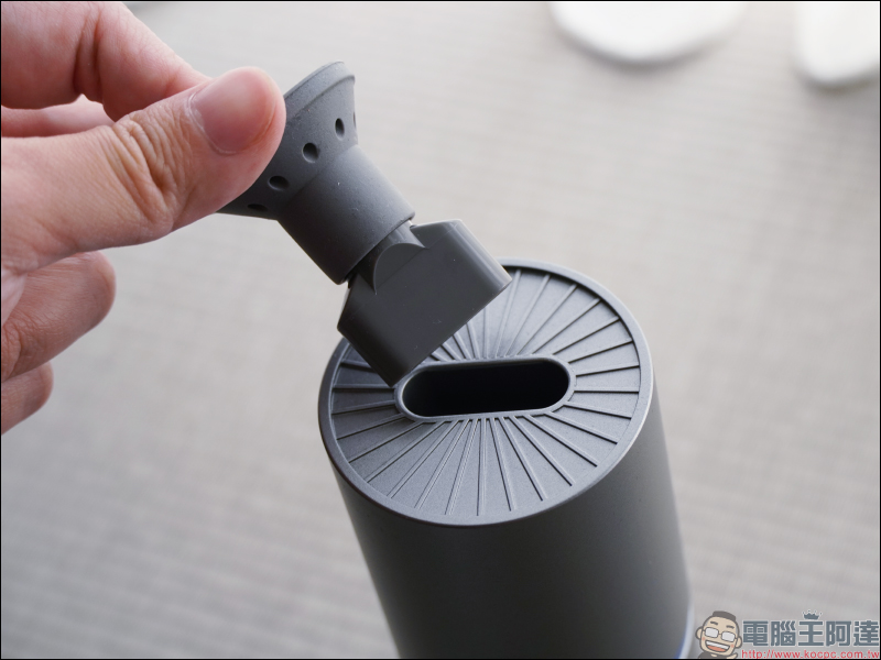 Kamera 充電式無線吸塵器 KA-V11 開箱|吹吸兩用、強大吸力!車用居家吸塵、真空抽氣都好用,隨手清潔好幫手 - 電腦王阿達 Kamera 充電式無線吸塵器 KA-V11 開箱|吹吸兩用、強大吸力!車用居家吸塵、真空抽氣都好用,隨手清潔好幫手 - 電腦王阿達
