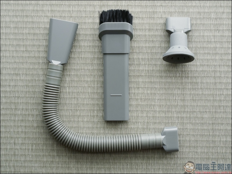 Kamera 充電式無線吸塵器 KA-V11 開箱|吹吸兩用、強大吸力!車用居家吸塵、真空抽氣都好用,隨手清潔好幫手 - 電腦王阿達 Kamera 充電式無線吸塵器 KA-V11 開箱|吹吸兩用、強大吸力!車用居家吸塵、真空抽氣都好用,隨手清潔好幫手 - 電腦王阿達