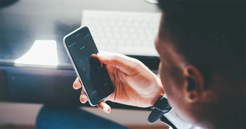 行之有年的 iPhone 電話接聽介面近期在網路上引起討論,簡直搞瘋用戶 - 電腦王阿達 行之有年的 iPhone 電話接聽介面近期在網路上引起討論,簡直搞瘋用戶 - 電腦王阿達