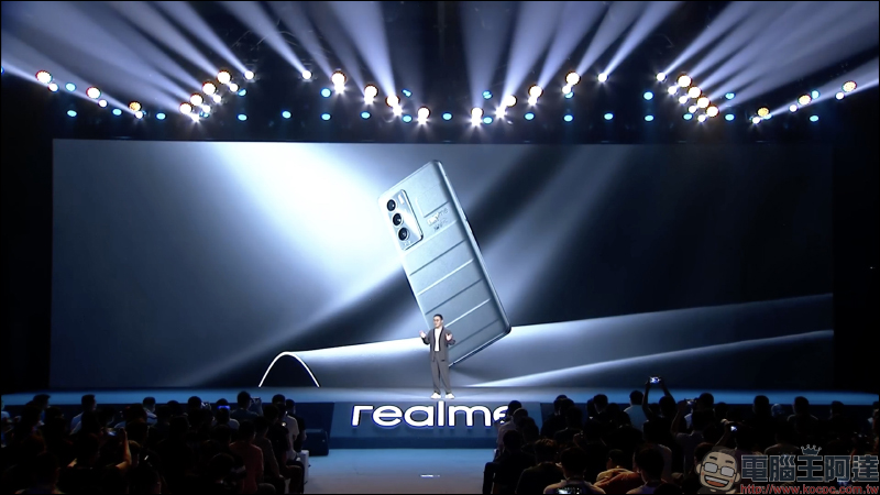 realme GT 大師系列新機發表:探索版搭載高通 S870 處理器、19GB RAM、50MP IMX766 感光元件相機與 120Hz AMOLED 曲面螢幕 - 電腦王阿達 realme GT 大師系列新機發表:探索版搭載高通 S870 處理器、19GB RAM、50MP IMX766 感光元件相機與 120Hz AMOLED 曲面螢幕 - 電腦王阿達