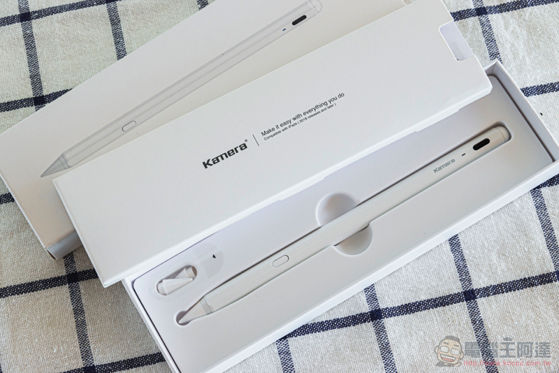 超越原廠 CP 值!iPad 觸控筆 Kamera A3t / A3k iPad Pencil 開箱體驗(評價 / 評測 / 動手玩) - 電腦王阿達 超越原廠 CP 值!iPad 觸控筆 Kamera A3t / A3k iPad Pencil 開箱體驗(評價 / 評測 / 動手玩) - 電腦王阿達