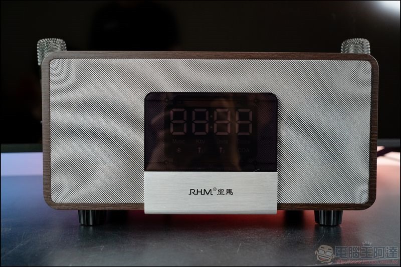 皇馬K歌環繞音響麥克風組 (RM-K222) 開箱 - 07 皇馬K歌環繞音響麥克風組 (RM-K222) 開箱 - 07