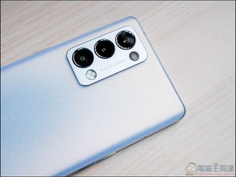 OPPO Reno6 Pro 5G 開箱 - 12 OPPO Reno6 Pro 5G 開箱 - 12