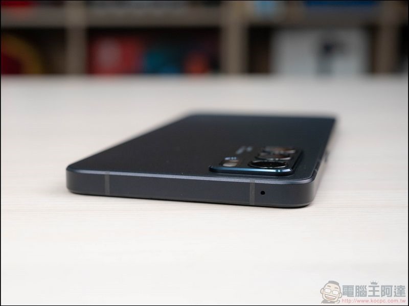 OPPO Reno6 5G 開箱 - 06 OPPO Reno6 5G 開箱 - 06