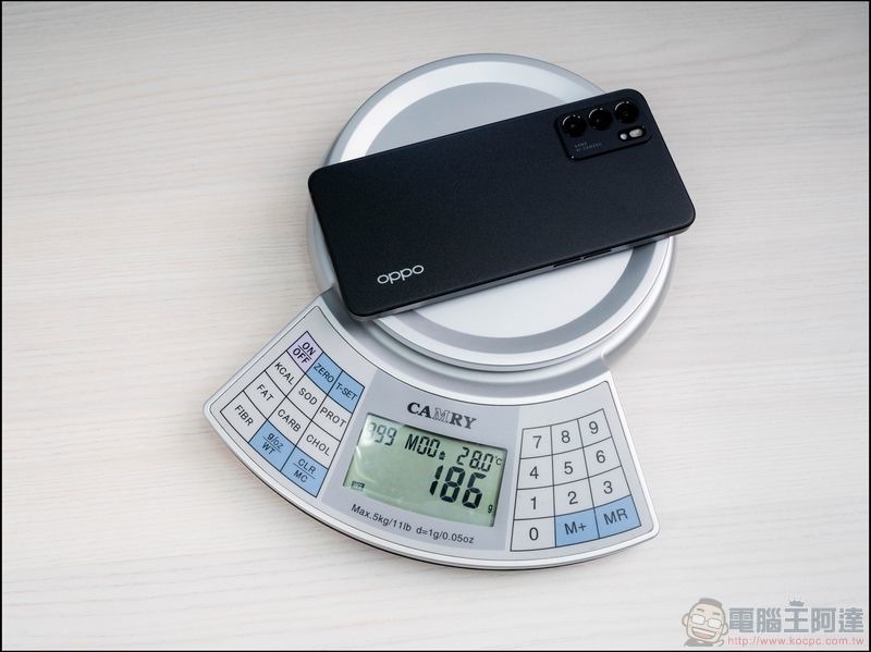 OPPO Reno6 5G 開箱 - 13 OPPO Reno6 5G 開箱 - 13