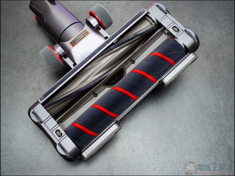 小狗 T12 - 2 in 1 吸塵器+擦地機 開箱 - 15 小狗 T12 - 2 in 1 吸塵器+擦地機 開箱 - 15