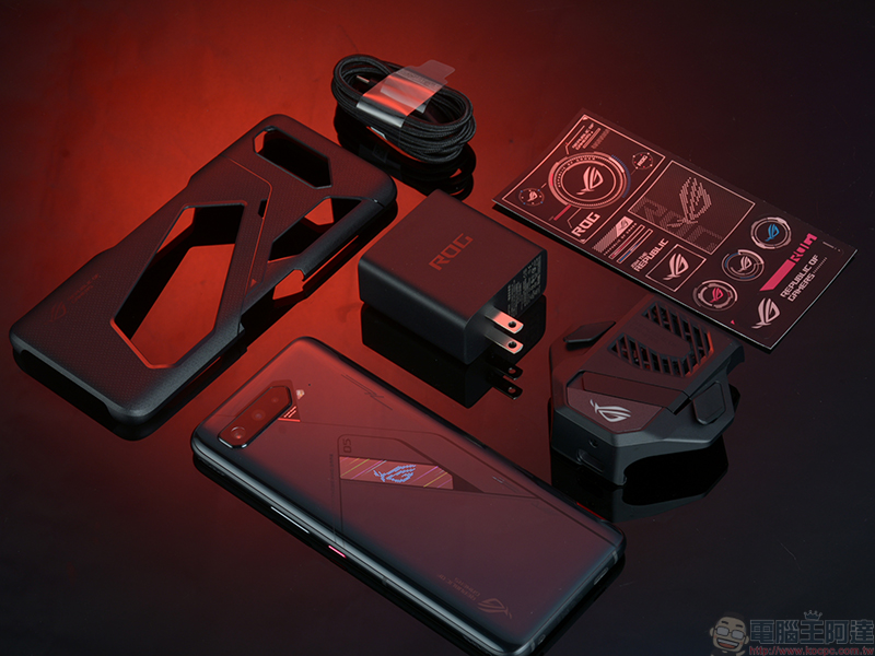 ROG Phone 5s Pro 開箱體驗:狂野效能讓你戰無不勝(評價 評測 動手玩) - 電腦王阿達 ROG Phone 5s Pro 開箱體驗:狂野效能讓你戰無不勝(評價 評測 動手玩) - 電腦王阿達