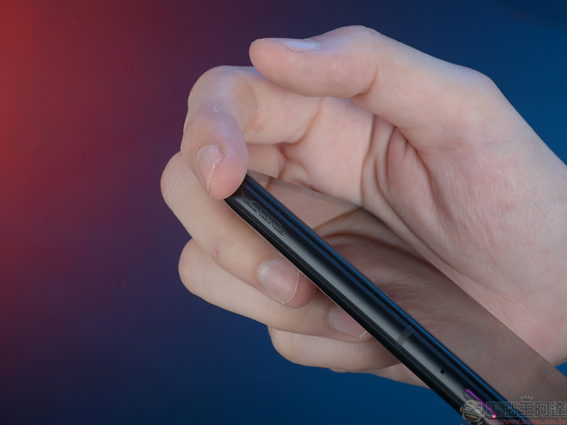 ROG Phone 5s Pro 開箱體驗:狂野效能讓你戰無不勝(評價 評測 動手玩) - 電腦王阿達 ROG Phone 5s Pro 開箱體驗:狂野效能讓你戰無不勝(評價 評測 動手玩) - 電腦王阿達