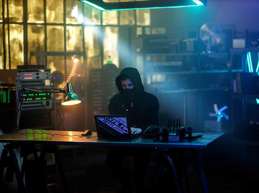ROG x Alan Walker 聯名款 ROG Zephyrus G14 AW SE 開賣,壓克力外箱驚喜變身混音盒 - 電腦王阿達 ROG x Alan Walker 聯名款 ROG Zephyrus G14 AW SE 開賣,壓克力外箱驚喜變身混音盒 - 電腦王阿達