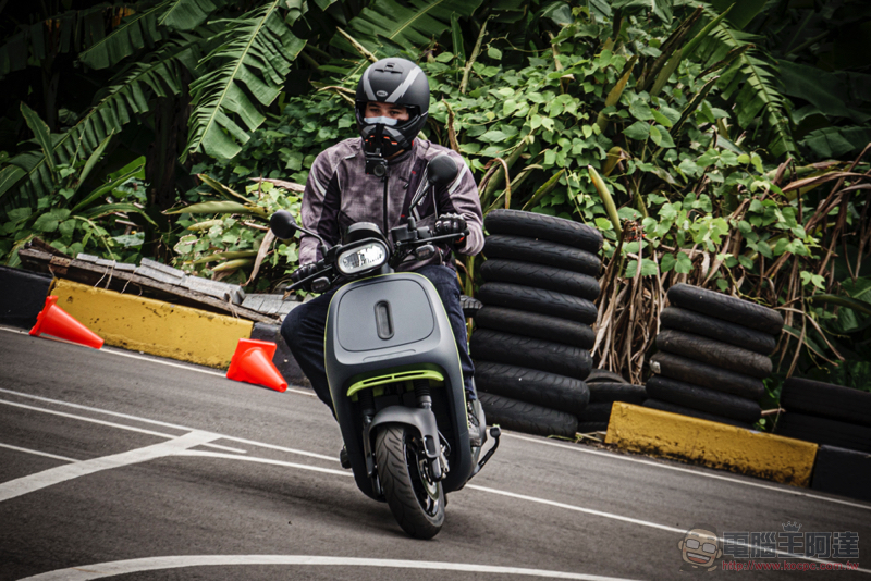 Gogoro VIVA MIX SUPERFAST 試騎體驗:一張「夠快夠快樂」的入場券 - 電腦王阿達 Gogoro VIVA MIX SUPERFAST 試騎體驗:一張「夠快夠快樂」的入場券 - 電腦王阿達
