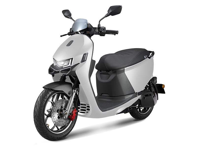 宏佳騰老車主 CROXERA 6 升級限量優惠方案公佈,Ai-1 Ultra 的極光白新色與黑癮特仕版登場! - 電腦王阿達 宏佳騰老車主 CROXERA 6 升級限量優惠方案公佈,Ai-1 Ultra 的極光白新色與黑癮特仕版登場! - 電腦王阿達