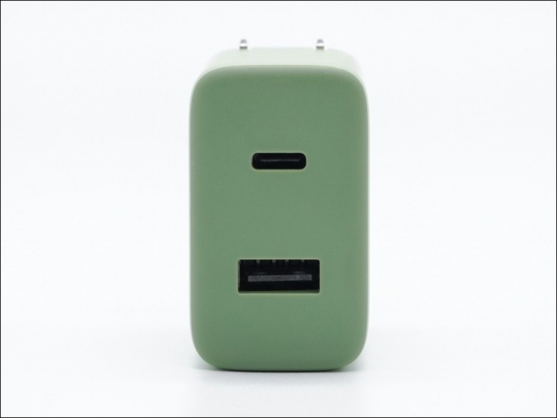 「為 iPhone 13 而生」，紫米推出 33W 1A1C 快速充電器，採用清新的抹茶綠配色外觀 - 電腦王阿達