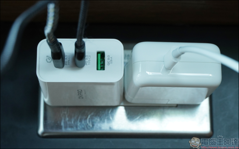 ONPRO UC-GAN65W PD65W 3孔 氮化鎵GaN PD超急速充電器【Plus版】開箱|出門來一顆,所有設備充好充滿! - 電腦王阿達 ONPRO UC-GAN65W PD65W 3孔 氮化鎵GaN PD超急速充電器【Plus版】開箱|出門來一顆,所有設備充好充滿! - 電腦王阿達