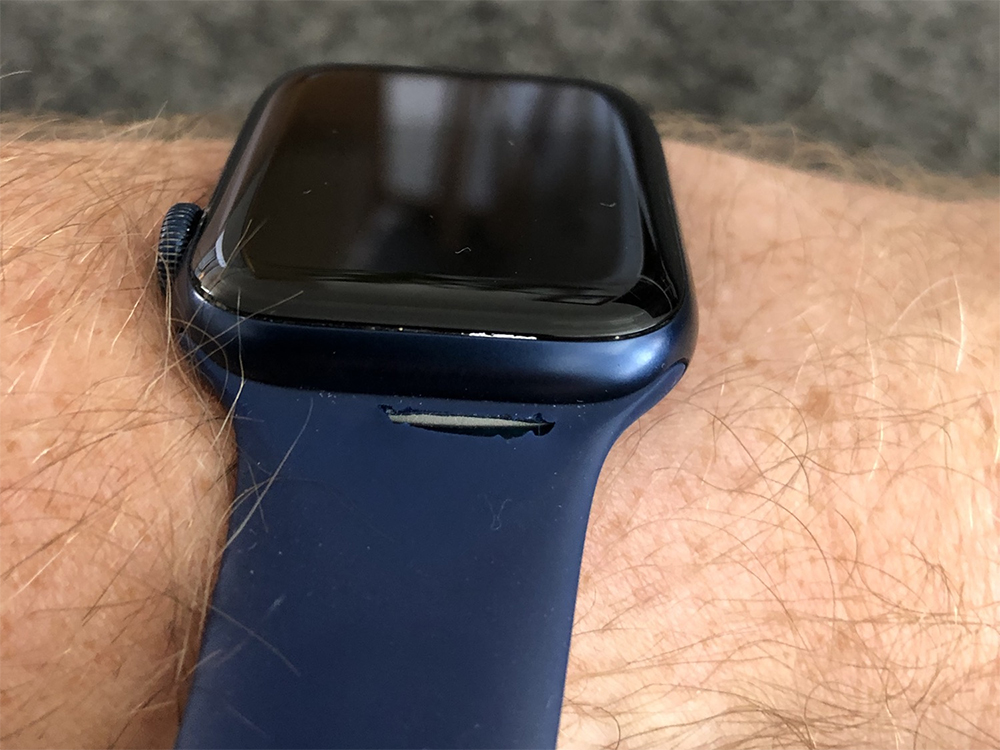 Apple Watch 單圈錶帶推出不到一年就開始有用戶報告斷裂 - 電腦王阿達