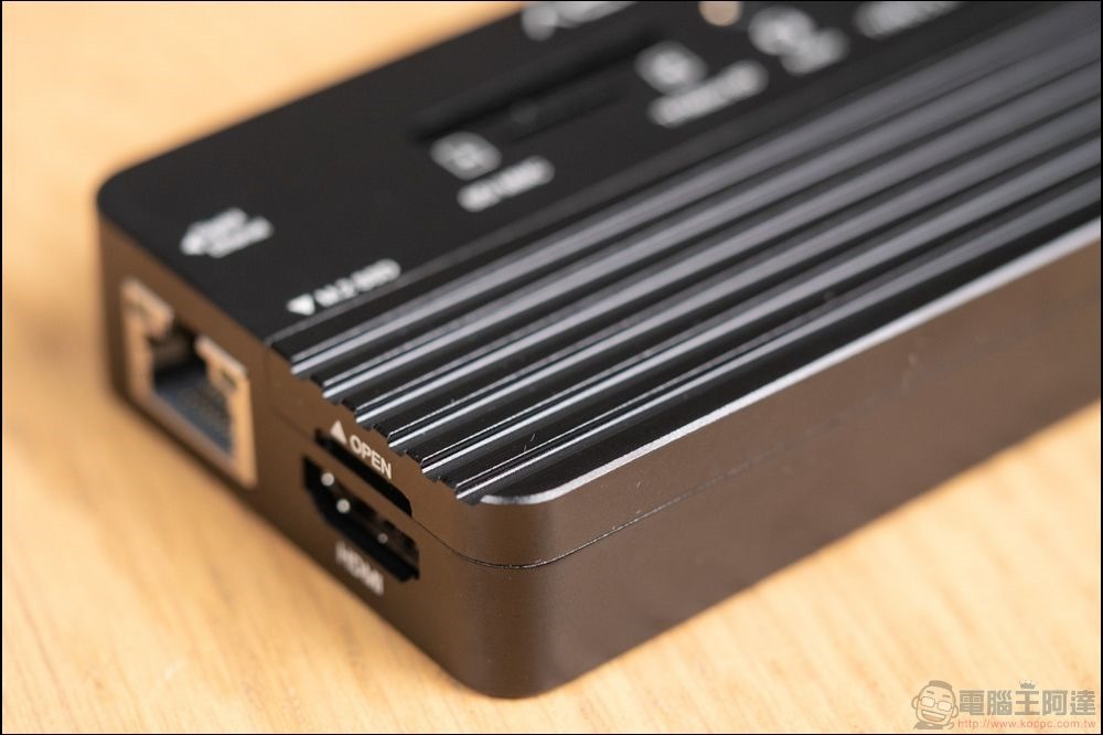 ACASIS 10-in-1 SSD 集線盒開箱 - 09 ACASIS 10-in-1 SSD 集線盒開箱 - 09