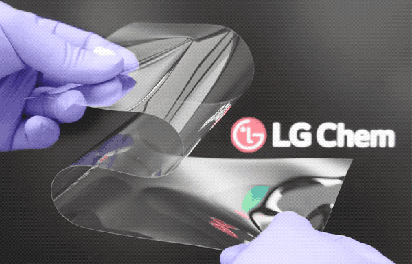 LG 揭秘摺疊螢幕新技術:摺痕更不明顯、硬度接近玻璃 - 電腦王阿達 LG 揭秘摺疊螢幕新技術:摺痕更不明顯、硬度接近玻璃 - 電腦王阿達