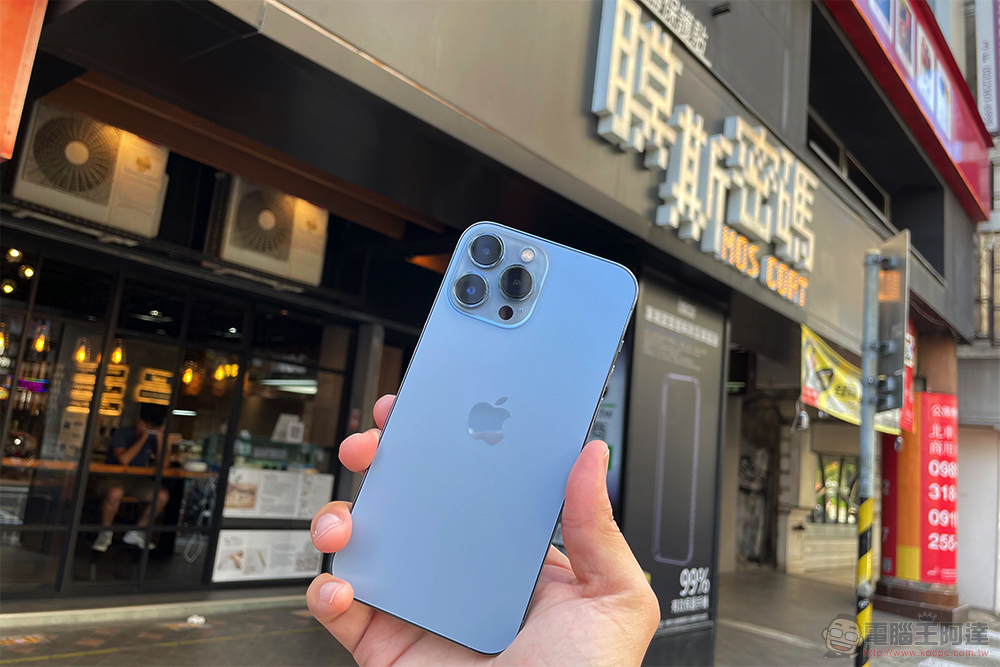 Apple Watch Series 7 被爆搭載短距無線傳輸規格,再掀無連接埠 iPhone 想像 - 電腦王阿達 Apple Watch Series 7 被爆搭載短距無線傳輸規格,再掀無連接埠 iPhone 想像 - 電腦王阿達